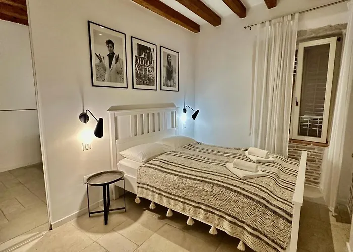 Appartamento Valdibora Chic - Old Town *